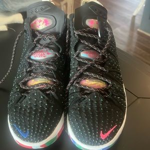 Nike Basketball Shoes